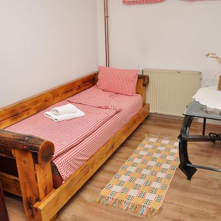 Inn Cakmara Raska Phòng bức ảnh